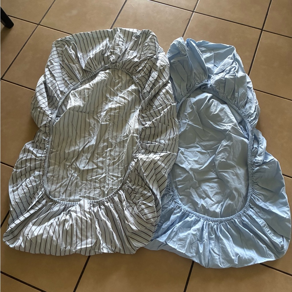 Striped and Solid Fitted Sheets for crib/toddler bed